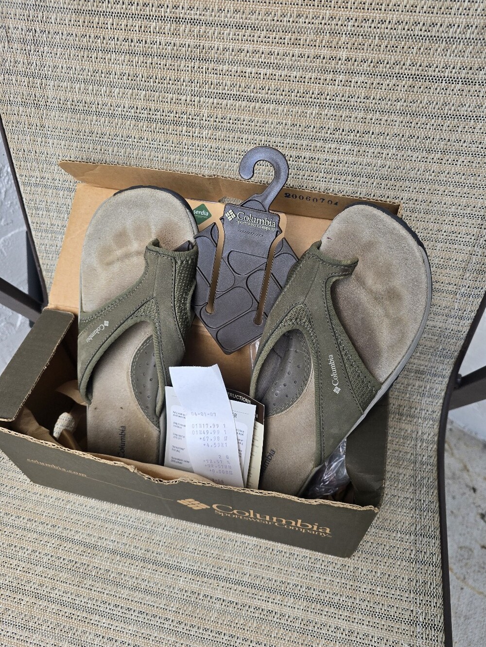 Columbia Olive Green Women’s Thong Sandals Size 9